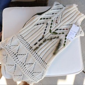 A beautiful Rinascimento knit top for fall :)